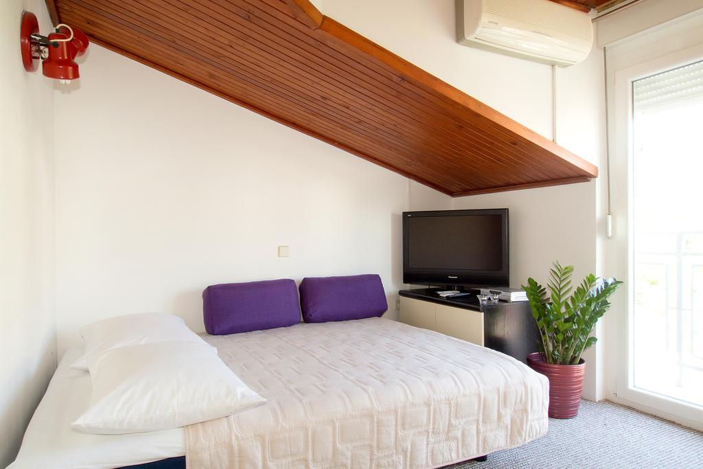 Beach Guesthouse Mediteran Podstrana Pokój zdjęcie