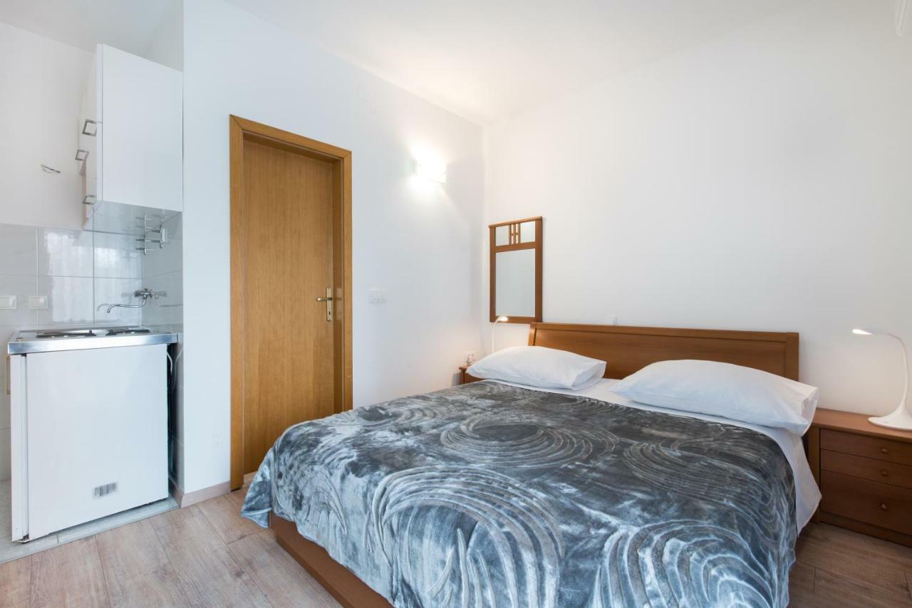 Beach Guesthouse Mediteran Podstrana Zewnętrze zdjęcie