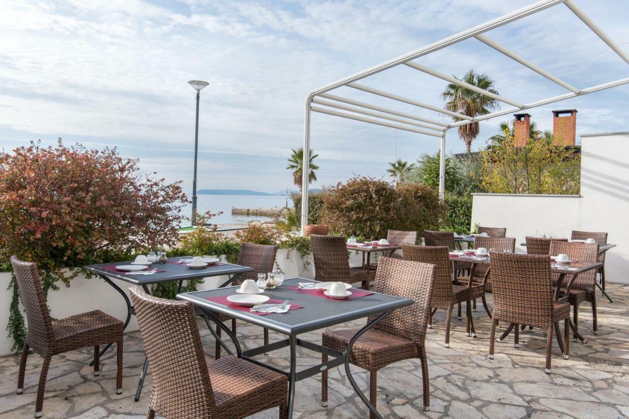 Beach Guesthouse Mediteran Podstrana Zewnętrze zdjęcie