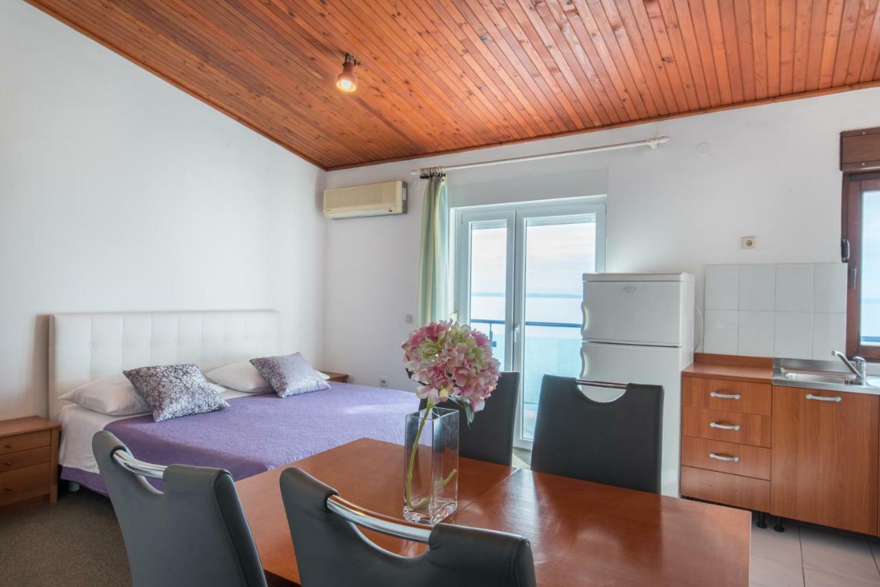 Beach Guesthouse Mediteran Podstrana Zewnętrze zdjęcie